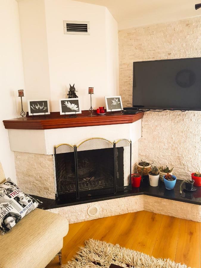 Vila Elida Tragjas Luaran gambar