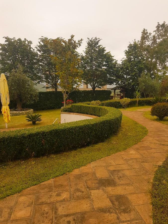 Vila Elida Tragjas Luaran gambar