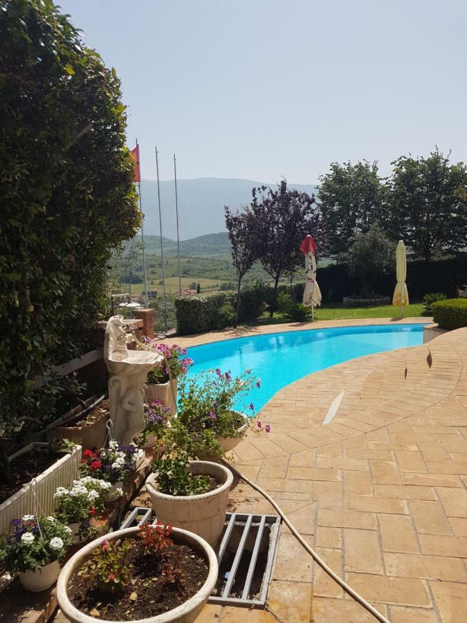 Vila Elida Tragjas Luaran gambar