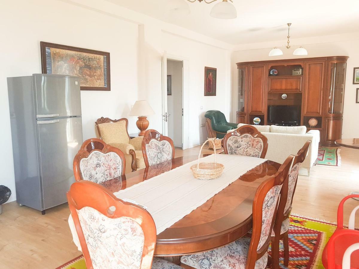 Vila Elida Tragjas Luaran gambar