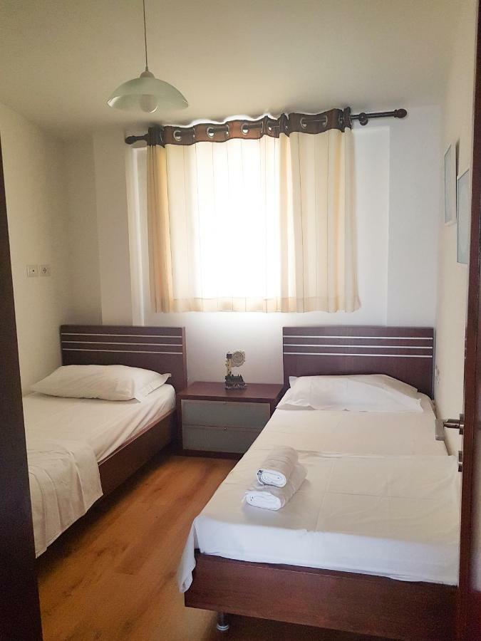 Vila Elida Tragjas Luaran gambar